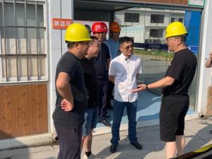 市國資委黨委委員、副主任朱輝一行赴市北31號地塊項目檢查“雙節”